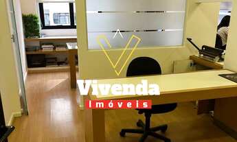 Imagem: Sala mobiliada à venda no edifício Metrópoles