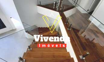 Imagem: ALPHAVILLE 11 - SOBRADO COM 4 SUITES - FRENTE