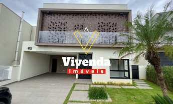 Imagem: À Venda casa nova de 255 m2 com 4 dormitórios