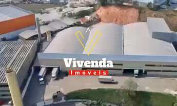 Imagem 3: ?? Área construída 6000 m2 ?? Terreno 12.000 m2 ?? Pateo 4000 m2 ?? Cabine 400 kva ?? Pé d