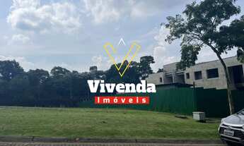 Imagem 3: Temos o prazer de anunciar um terreno incrível com 717,20 metros quadrados disponível para