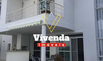 Imagem 3: Conheça esta belíssima casa em condomínio fechado, cercada pela natureza!!