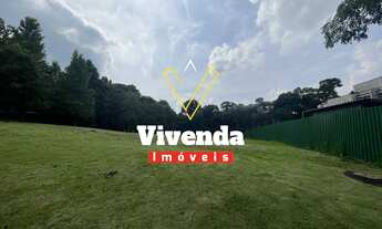 Imagem 4: Temos o prazer de anunciar um terreno incrível com 717,20 metros quadrados disponível para