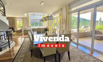 Imagem 4: Deslumbrante casa de alto padrão em um dos mais requisitados condomínios de Alphaville Tam