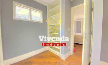 Imagem 5: Descubra essa casa impressionante com mais de 695m2 de área construída!