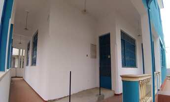 Imagem 4: Alugo casarão na região central da cidade ideal para empresas, escolas, restaurantes, repa