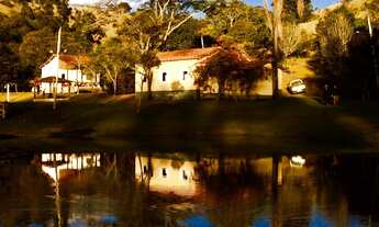 Imagem: Sítio de Luxo à Venda em Piranguinho-MG