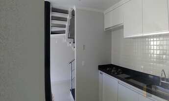 Imagem 5: Alugo casa bem próximo à faculdade de Medicina. Sâo 3 quartos sendo 1 suíte, WC social, sa