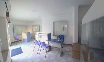 Imagem 4: Alugo ponto comercial na área central, próximo a Santa Casa, Faculdade de Enfermagem, exce