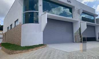 Imagem: Alugo galpão com quase 500 m² em excelente