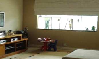 Imagem 1: ANALISO PERMUTA EM APARTAMENTO. VILA DOS REMEDIOS OU BARUERI. AMPLA CASA COM 4 DORMITORIOS