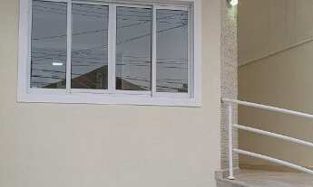 Imagem 2: Imperdível casa à venda em Osasco-SP, na Vila Yara: 3 quartos, 2 suítes, 2 salas, 4 banhei