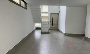 Imagem 6: Casas em condomínio exclusivo com localização privilegiada, numa rua central da praia de J