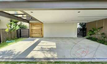 Imagem 6: Casa de alto padrão à venda em condomínio na Granja Viana, Cotia-SP: 4 quartos, 3 salas, 5