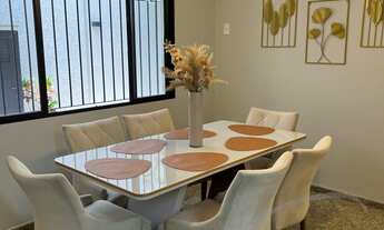 Imagem 6: Imperdível residência à venda no Centro de Osasco-SP: 4 quartos, 1 suíte, 3 salas, 5 banhe