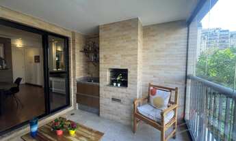 Imagem 2: Apartamento de 111,00m² útil, com 3 quartos e 2 suítes, 2 vagas garagem e varanda gourmet