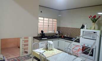 Imagem 7: CASA PRÓXIMO AV SARAH VELOSO, 2 DORMITÓRIOS, SALA, COZINHA, 2 BANHEIROS, 2 VAGAS, SACADA