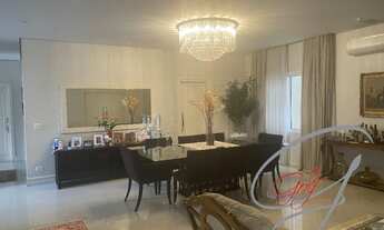 Imagem: Sobrado com 4 suítes para venda no Parque