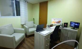 Imagem 2: Excelente Casa Comercial à Venda em Osasco-SP, Bairro Vila Campesina: 2 Quartos, 4 Salas