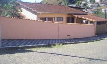 Imagem: Casa com 4 quartos sendo 02 suítes