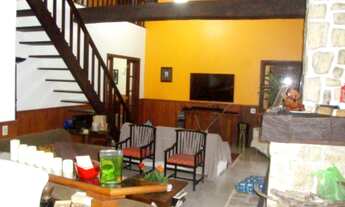 Imagem 2: Casa duplex condomínio fechado com 7 quartos, sendo 2 suítes