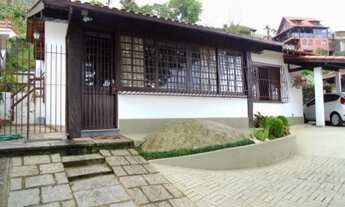 Imagem: Casa 5 quartos à venda em excelente localização