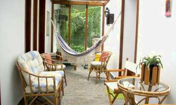 Imagem 3: Casa duplex com sala em 4 ambientes, 4 quartos, sendo 2 suítes