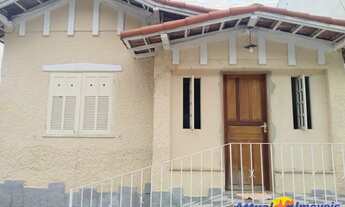 Imagem: Casas à venda em área residencial e comercial