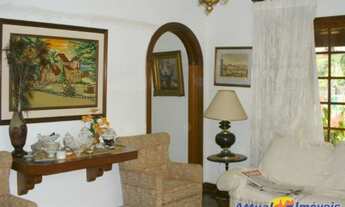 Imagem 6: Casa em condomínio fechado com 4 quartos, sendo 3 suítes