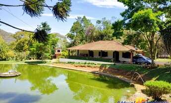 Imagem 2: Lindo sitio com 280.000 m² de terreno, casa sede , lago com peixes , área para criação de