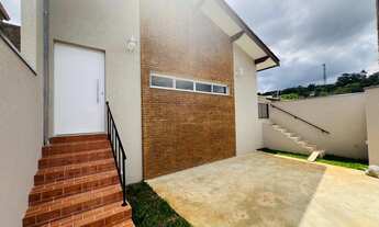 Imagem 2: 3 dormitórios na Rua Piracanjuba