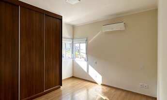 Imagem 6: Casa em Condomínio para Locação em Bragança Paulista-SP - 3 Quartos, 3 Suítes e 6 Vagas de