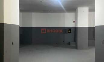 Imagem: LOCAÇÃO LOJA COM 2 PISOS NA AV. NOVE DE