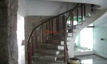 Imagem 3: VENDA OU LOCAÇÃO CASA RESIDENCIAL EM INTERLAGOS SP, 4 DORMITÓRIOS SENDO 2 SUÍTES E 5 VAGAS