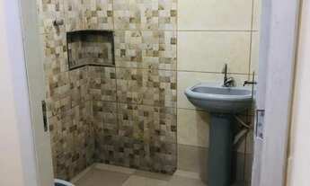 Imagem 4: Casa com renda, terreno com casas com renda