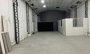 Imagem: Galpão Comercial para Locação, com 384