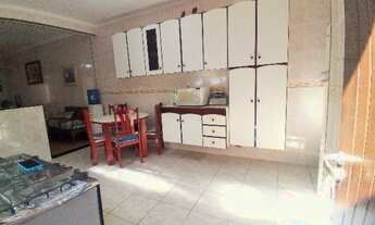 Imagem 4: CASA 170 METROS 2 DORMITÓRIOS 1 SUITE 3 VAGAS COM CHURRASQUEIRA