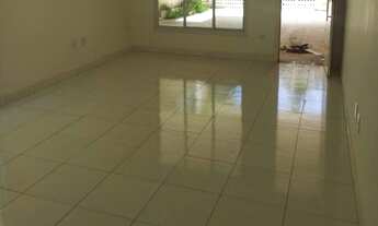 Imagem 3: CASA COM 4 DORMITÓRIOS 4 SUÍTES, SUÍTE MASTER, ÁREA GOURMET: PISCINA E CHURRASQUEIRA À VEN