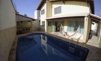 Imagem: CASA 223 METROS 4 DORMITORIOS 3 SUITES PISCINA