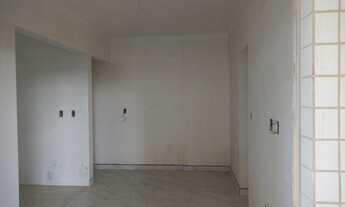 Imagem 3: 2 DORMITÓRIOS (1 SUÍTE) SALA COM SACADA, 01 VAGA