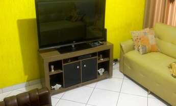 Imagem 2: CASA COM 2 DORMITÓRIOS, 1 SUÍTE, 3 VAGAS DE GARAGEM E QUINTAL