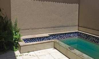 Imagem 7: CASA COM 4 DORMITÓRIOS 4 SUÍTES, SUÍTE MASTER, ÁREA GOURMET: PISCINA E CHURRASQUEIRA À VEN