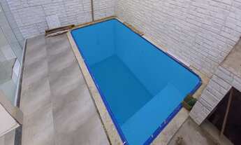 Imagem 6: CASA COM 03 DORMITÓRIOS, 01 SUÍTE COM VARANDA. PISCINA, CHURRASQUEIRA, FINO ACABAMENTO