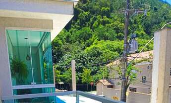 Imagem: CASA COM 4 DORMITÓRIOS À VENDA, 216 M²