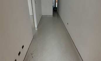 Imagem 4: APARTAMENTO 2 DORMITÓRIOS E 1 SUÍTE COM VARANDA, NO BAIRRO OCIAN !!!