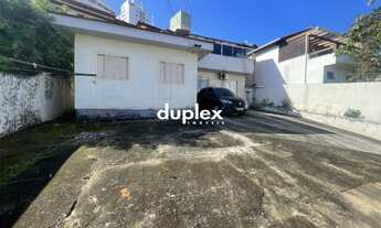 Imagem 2: SOBRADO COM E DORMITÓRIOS SENDO 1 SUÍTE, ÁREA DE FESTA E 3 VAGAS EM CAPOEIRAS