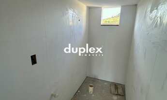 Imagem 3: SOBRADO COM 2 DORMITÓRIOS SENDO 2 SUÍTES COM 2 VAGAS EM SÃO JOSÉ