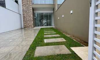 Imagem 3: Sobrado a 450 metros do mar em Penha