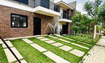 Imagem: Casa de luxo em condomínio no bairro Medeiros