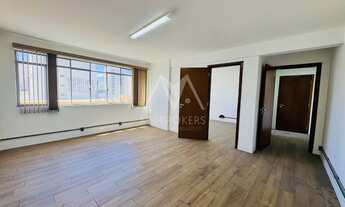 Imagem: SALA COMERCIAL REFORMADA 64 M² EDIFÍCIO